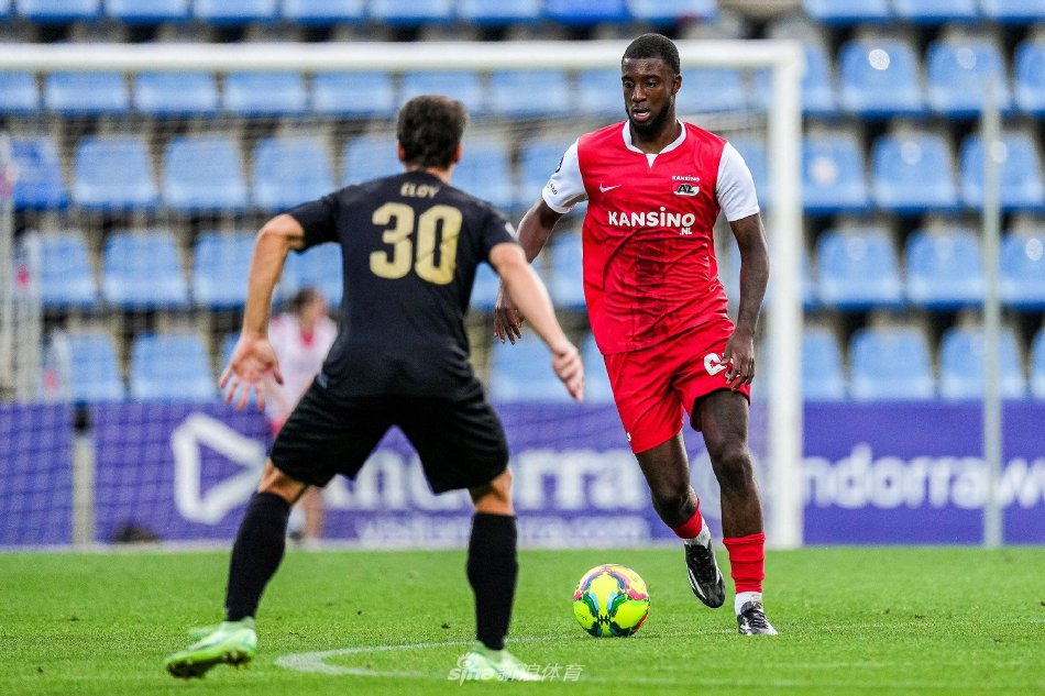 这些细微举 这些细微举