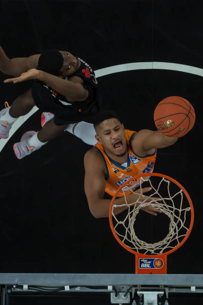 队在进攻和 队在进攻和